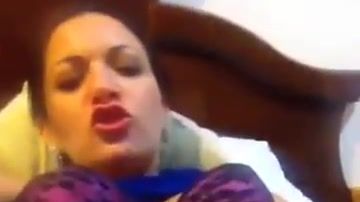 Chilean babe squirting