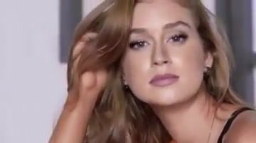 Marina Ruy Barbosa ready for trainning