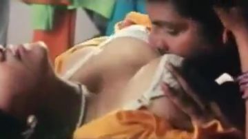 Indian beauty goes crazy when her tits are sucked