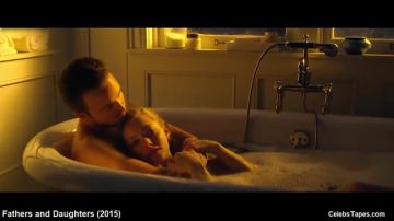 Amanda Seyfried Hot Scenes Fathers and Daughters