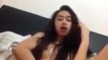 Filipino teen fingers herself at home